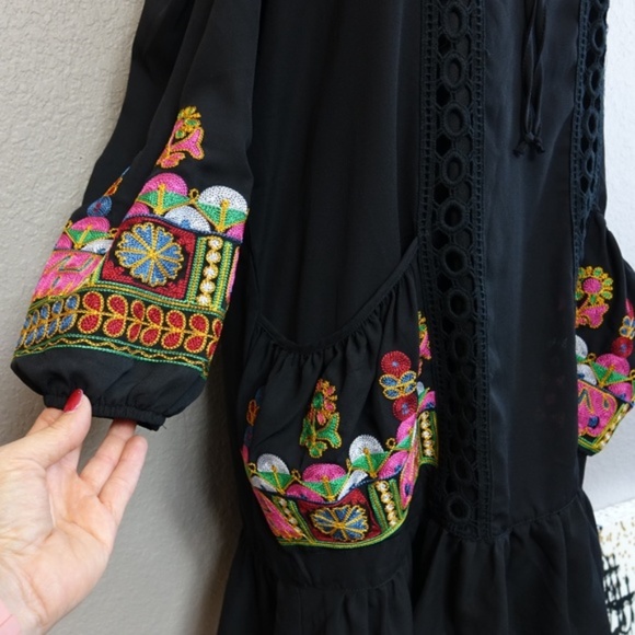 Va Va U.S.A  Coverup size large black - Picture 3 of 8